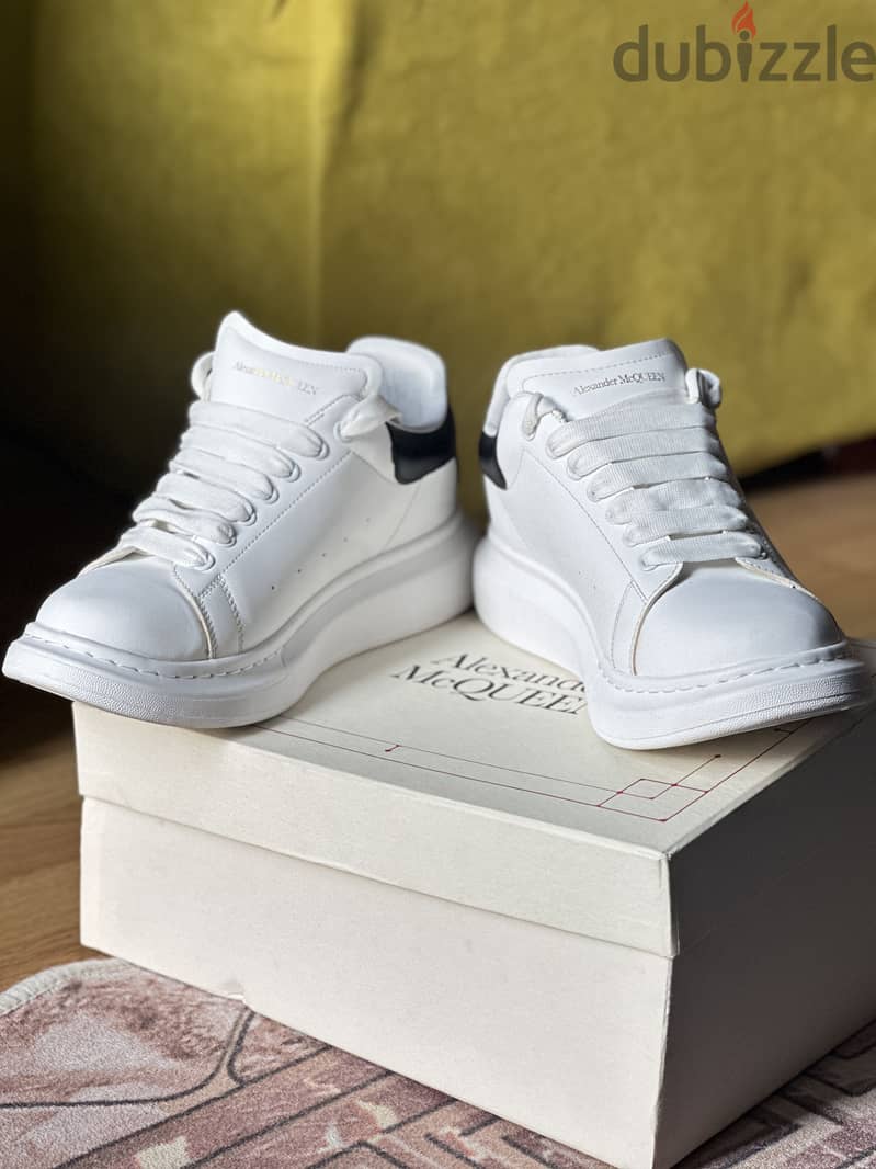 Alexander McQUeen 1