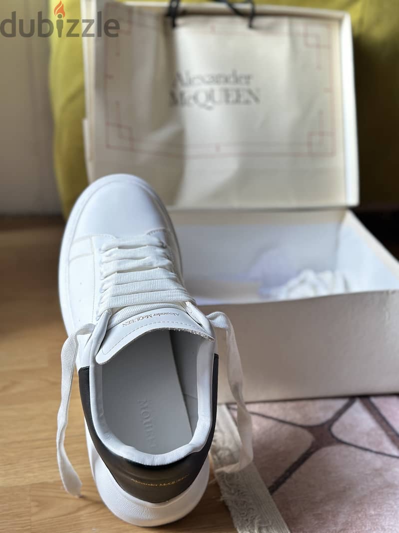 Alexander McQUeen 3