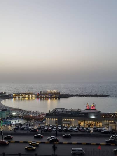 من المالك مباشرة دون وسيط - صف اول بحر مباشر - موقع راقي