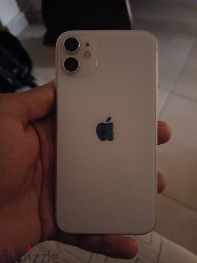 Apple - iPhone 11 5