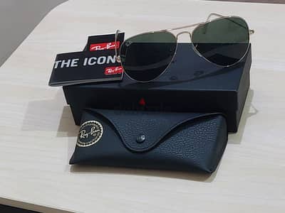 )نظارة ريبان أفياتور يونيسكس أمريكية أصلية  (Ray-Ban - USA)