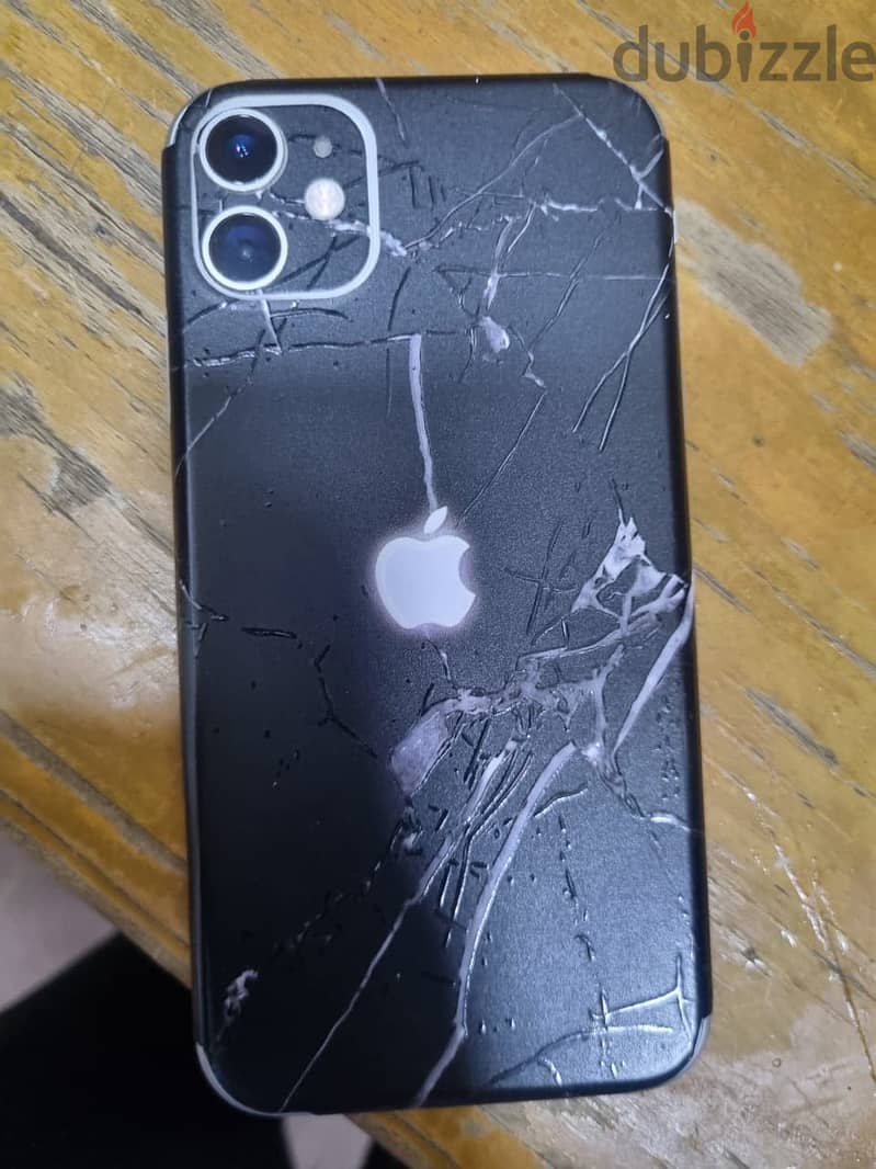 Apple - iPhone 11 7