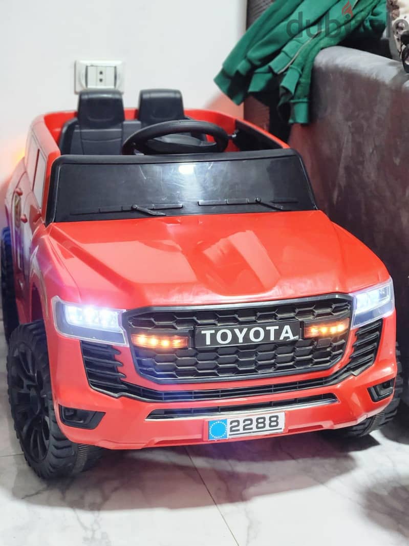 Electric Car with Remote 1