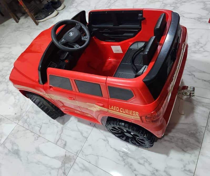 Electric Car with Remote 4