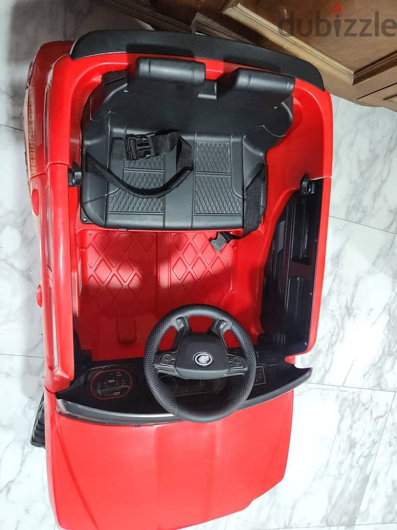 Electric Car with Remote 5