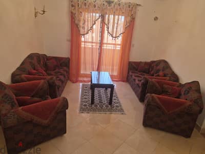 للبيع عدد ٢ انترية خشب زان