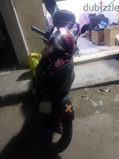 اسكوتر  Sr Sym