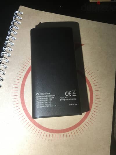 باور بأنك جديد لم بستعمل cellularline 6700