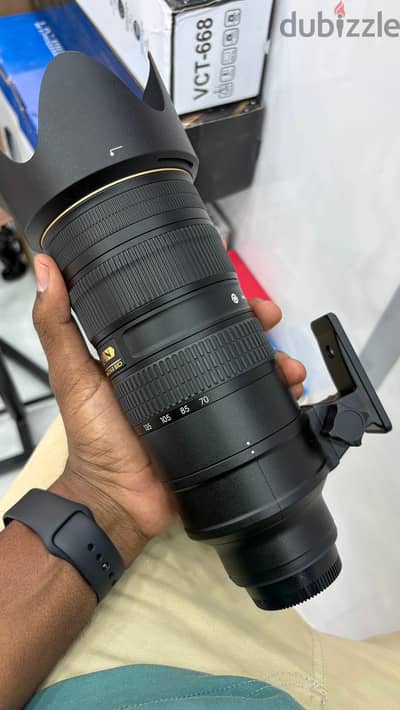 nikon 70.200 vii كسر زيرو للبيع