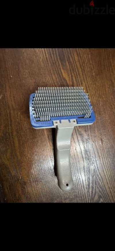 Cat brush