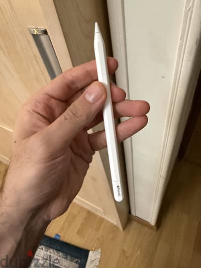 Apple Pencil USB-C - قلم أبل بنسل - استعمال خفيف