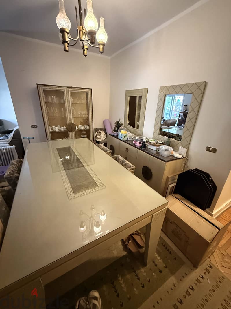 Dinning table Waw design 1