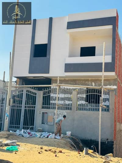 بدروم وارضى واول دبل فيس بحري على الخدمات المركزية