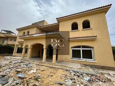 للبيع فيلا A مدينتي بسعر ممتاز لسرعه البيع