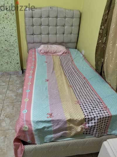 سرير كابوتونيه