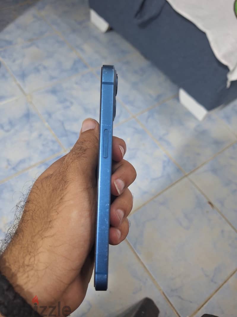 Apple - iPhone 13 4