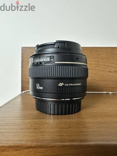 Canon EF 50mm f/1.4 USM