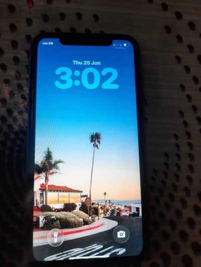 Apple - iPhone 11