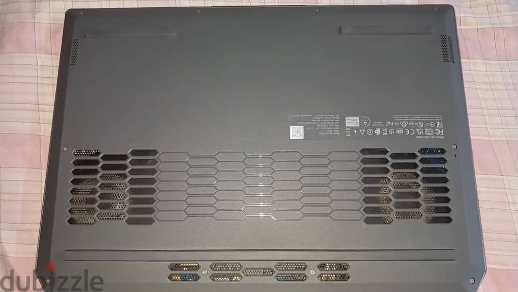 Lenovo LOQ 15IRX9 1