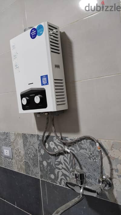 سخان غاز توريندو ٦ لتر بمدخنة