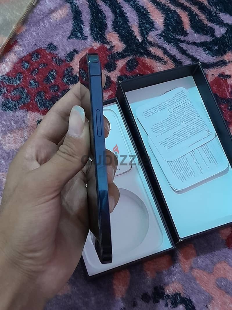 iPhone 12 pro 3