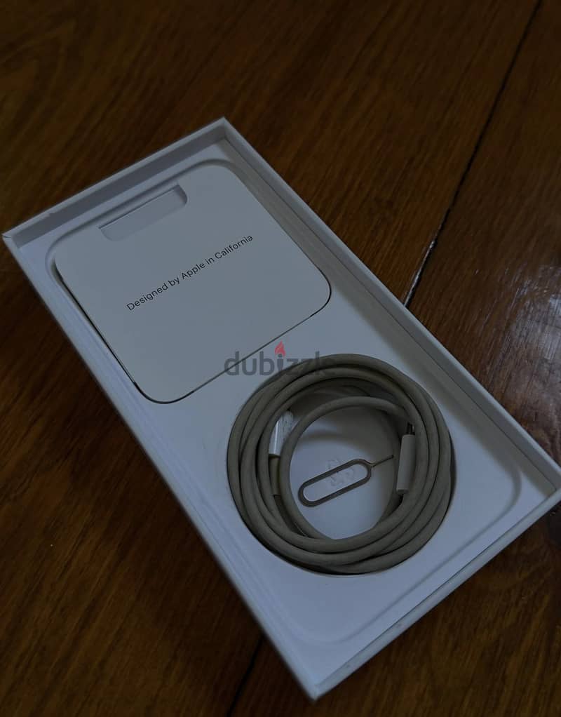 Apple - iPhone 14 2