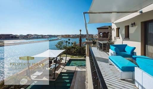 فرصه وبسعر منافس في الماركت تاون هاوس متشطب بالتكييفات والمطبخ sea view في احسن community في السلحل الشمالي