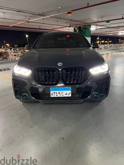 BMW X6 2024 model .