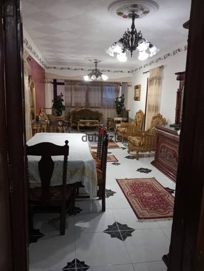 Apartment Loquat and in the middle of all services, two numbers from the main Al-Quwairi, 3 old meters at an unbelievable price for those looking for housing or investment.