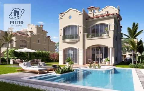 Townhouse 197sqm in Elpatio prime el shorouk ready to move now ultra super lux prime location