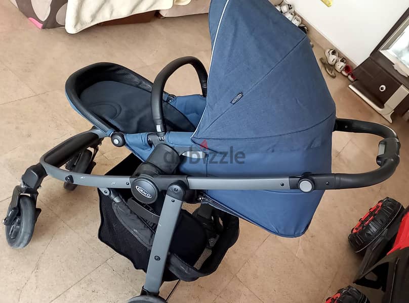 Graco evo stroller used 3 times . . like new 2