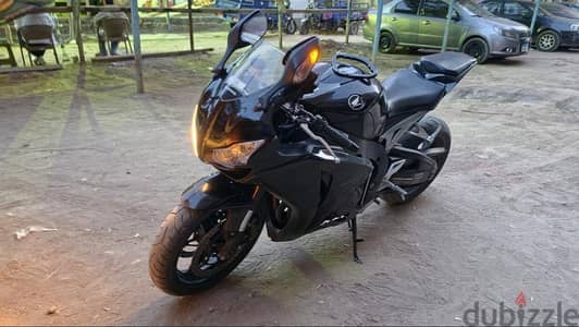 Cbr 1000rr 2009 abs نوادر