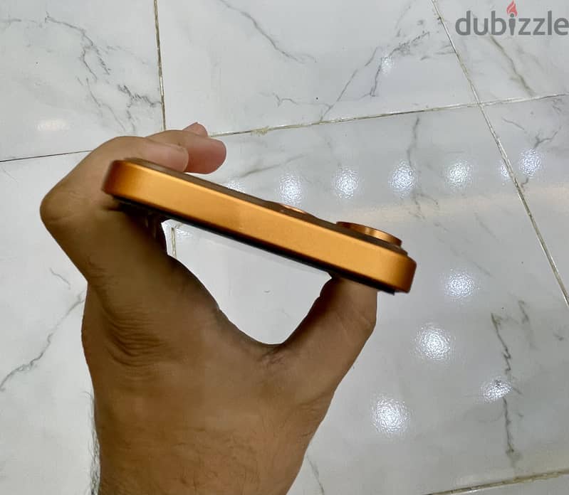 Apple - iPhone 11 8