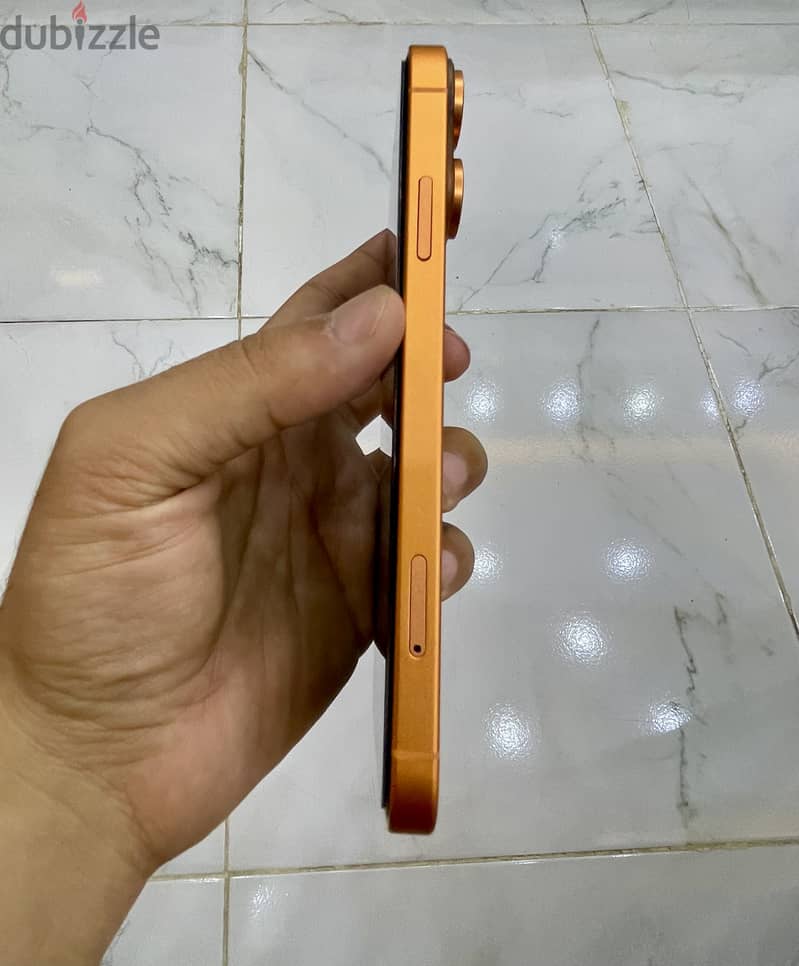 Apple - iPhone 11 9