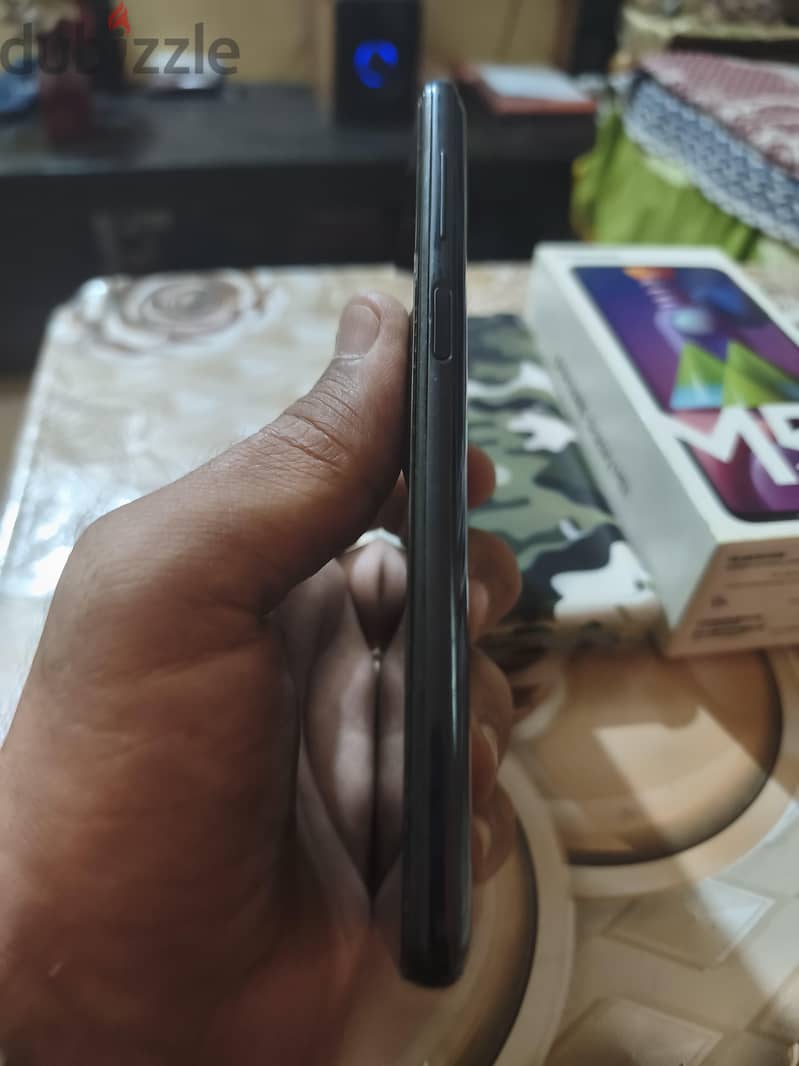 Samsung m51 2