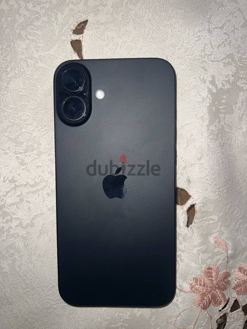 Apple - iPhone 16 Plus 3