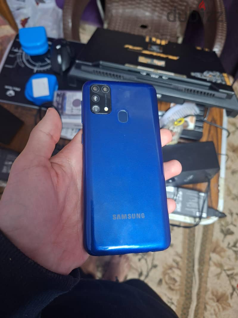 Samsung M31 3