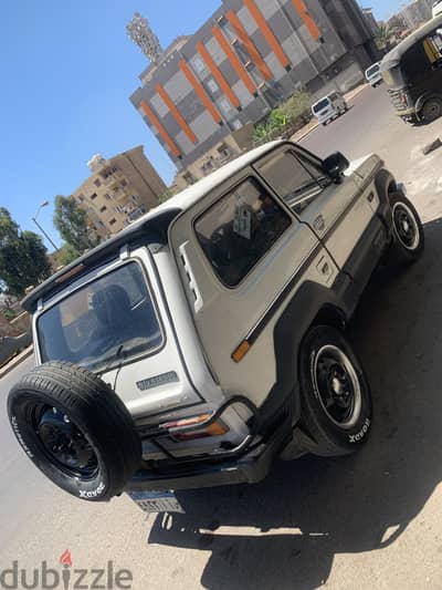لادا نيفا 1982