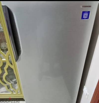 ديب فريزر ماركه توشيبا العربي 5دورج بالضمان استخدام خفيف
