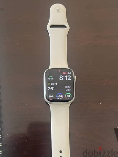 Apple watch series 8  45 mm aluminum silver