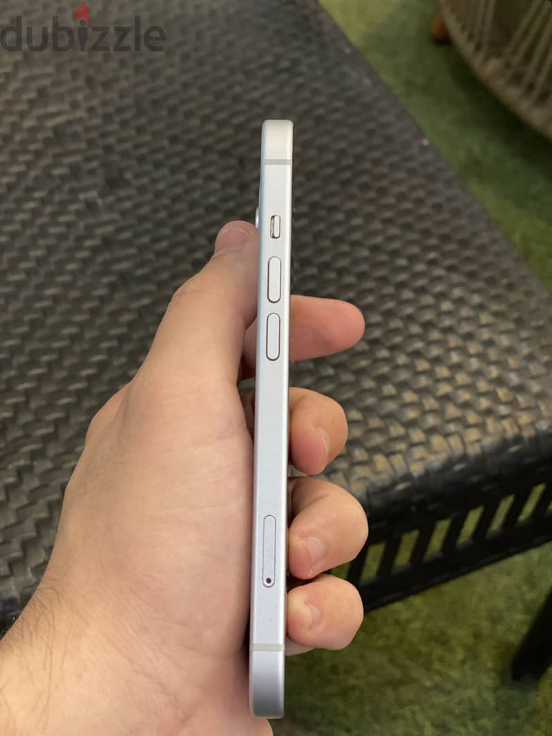 Apple - iPhone 15 1