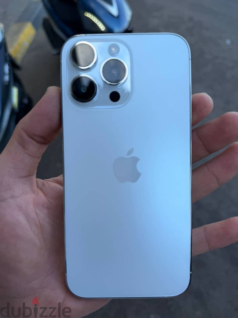Apple - iPhone 14 Pro Max 4