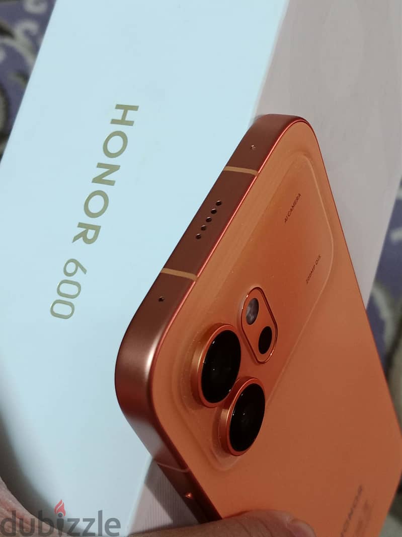 HONOR 600 2