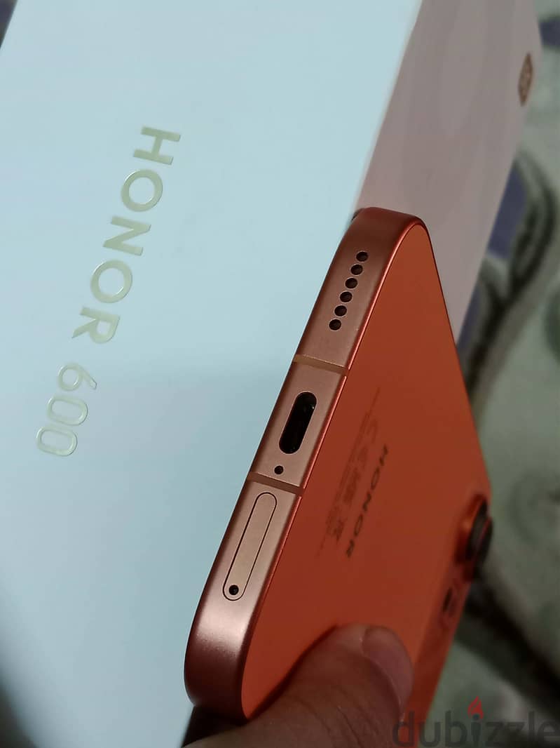 HONOR 600 3