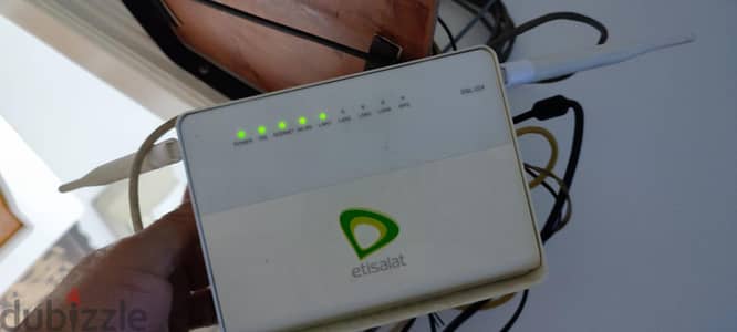 راوتر D-Link يعمل علي اتصالات ب ٢ انتينا