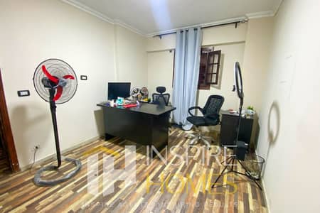 Apartment for rent, suitable for residential or administrative use, just steps from the seafront
