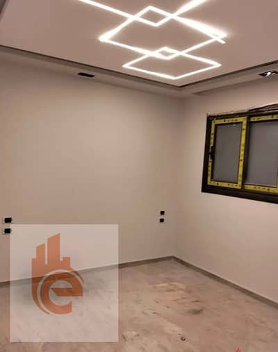 150 م للإيجــار بـ كمبوند فــالوري أنطونيادس سموحــة