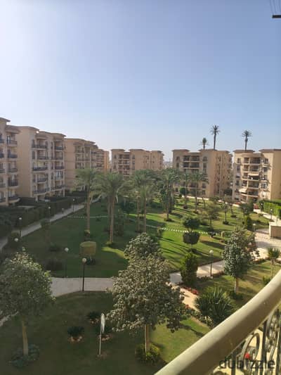شقة للبيع فيو وايد جاردن اتجاه بحري جاهزة للسكن دور متكرر تشطيبات سوبر لوكس موقع مميز بالقرب من مول افينيو 250 متر في الرحاب 2 - المرحلة الثامنة