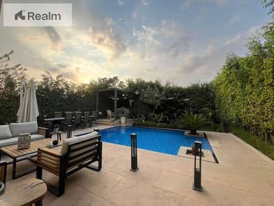 HOT PRICE FOR LARGE DUPLEX IN PRIME LOCATION BY INSTALLMENTS