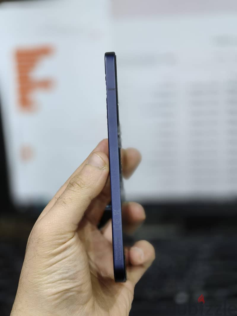 OPPO Reno13 2